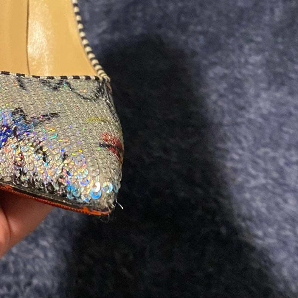 CHRISTIAN LOUBOUTIN - Picture 5 of 14